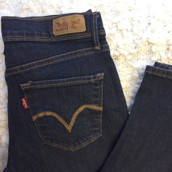 Levi’s Perfectly Slimming 512 straight leg jeans - Picture 4 of 8